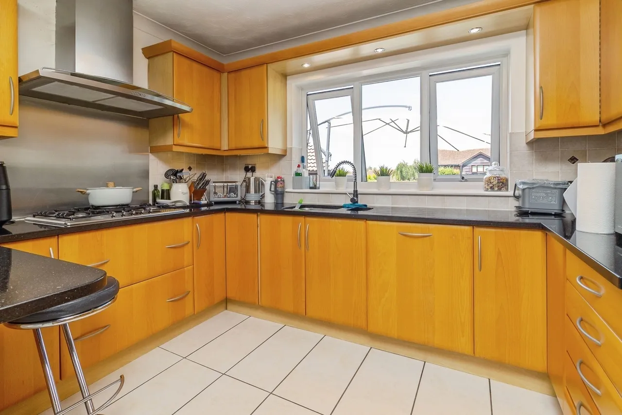 Belvoir Avenue, Emerson Valley, MK4, photo 8