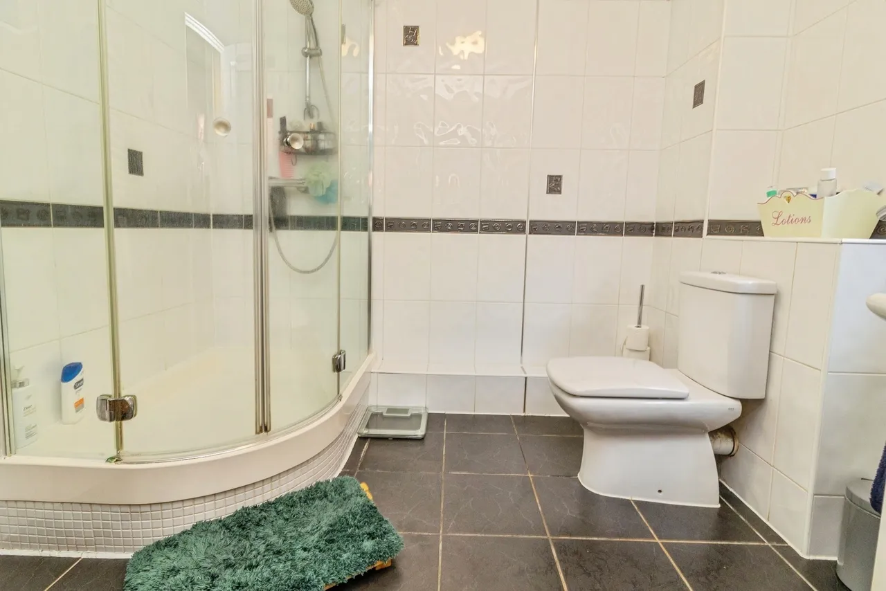 Belvoir Avenue, Emerson Valley, MK4, photo 32