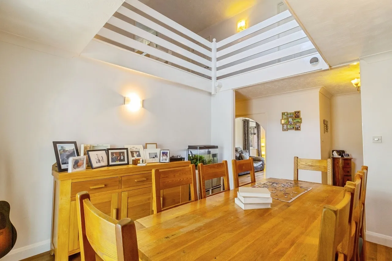 Belvoir Avenue, Emerson Valley, MK4, photo 11