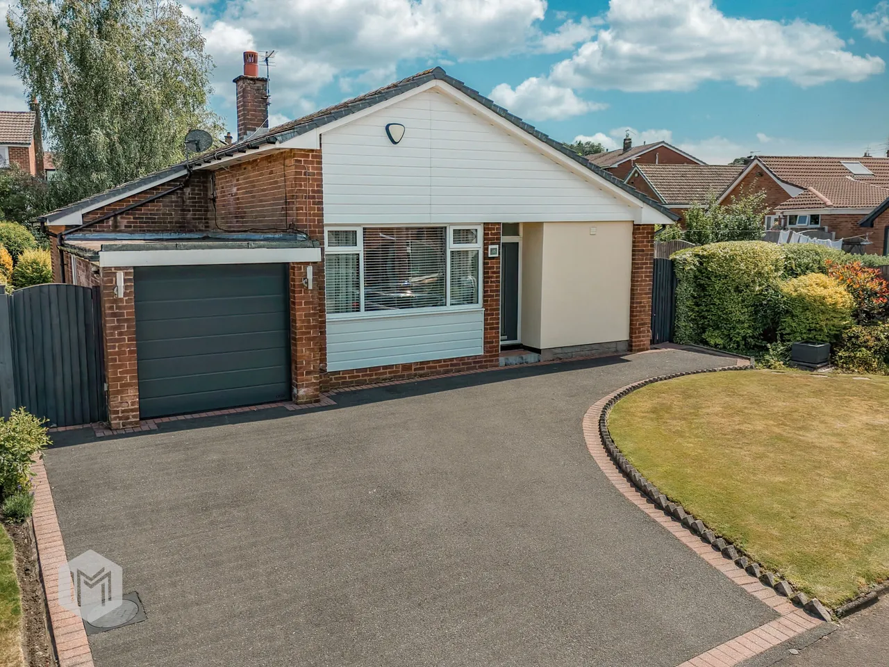 2 bed house for sale — South Drive, Bolton, BL2 3ND