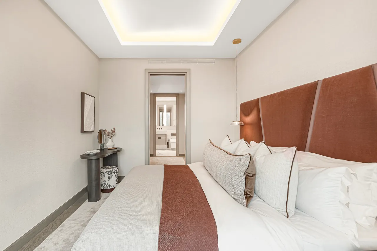 Bayswater Road, Hyde Park, W2, photo 20