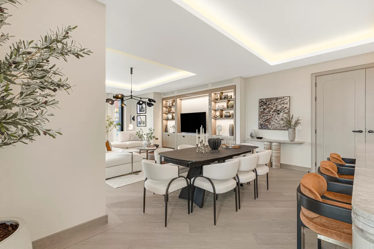 Bayswater Road, Hyde Park, W2, photo 13