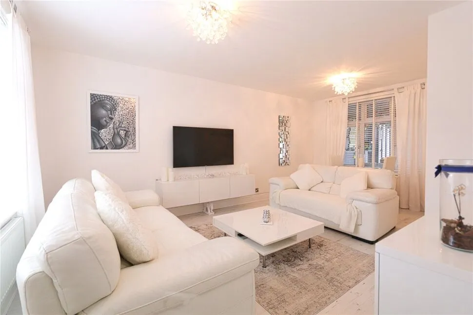 Constable Walk, Denton, Greater Manchester, M34, photo 2