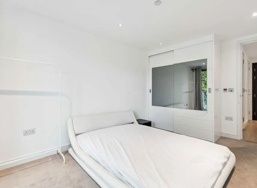 Commercial Street, Aldgate, E1, photo 5