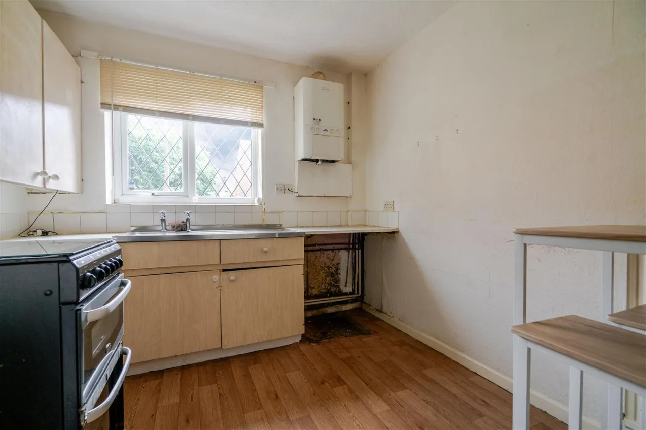 Eccles Road, Swinton, M27, photo 6