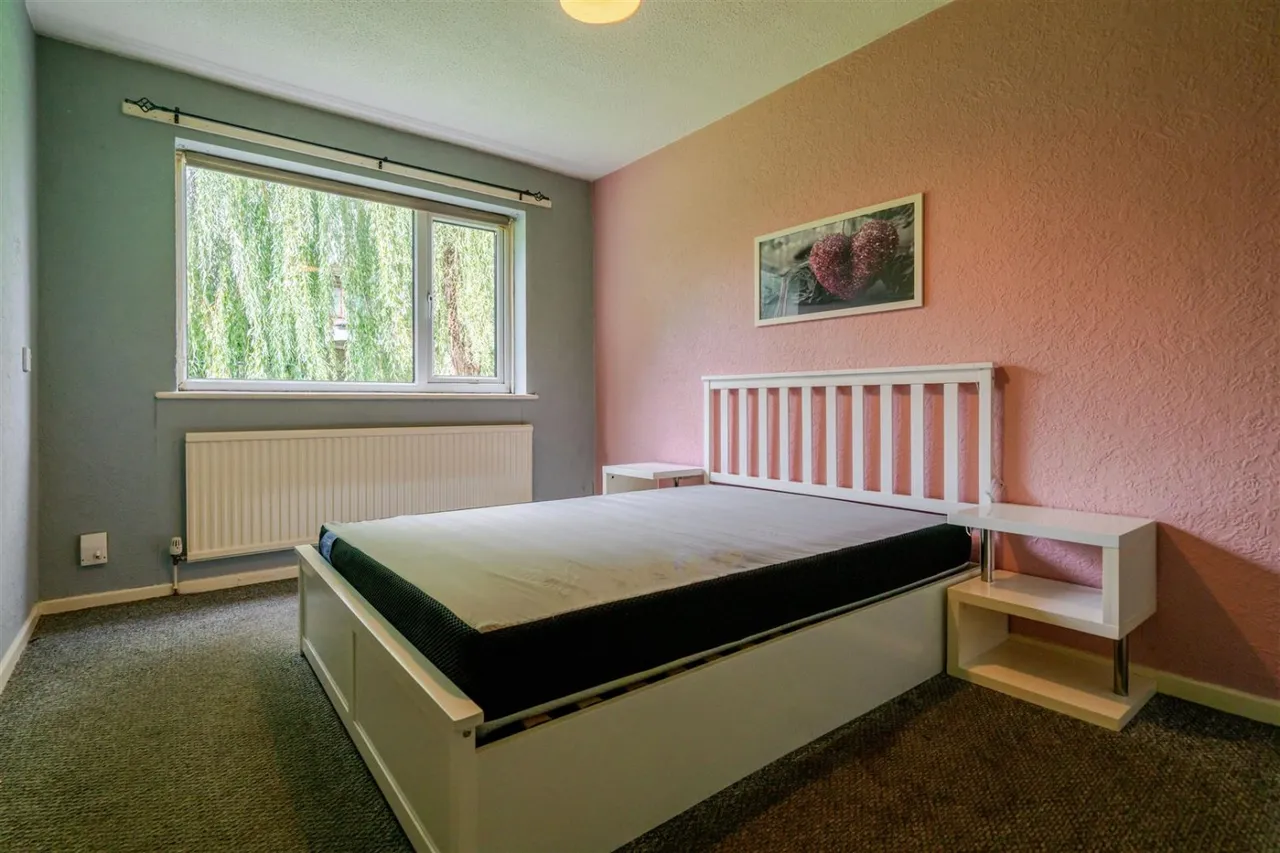 Eccles Road, Swinton, M27, photo 8