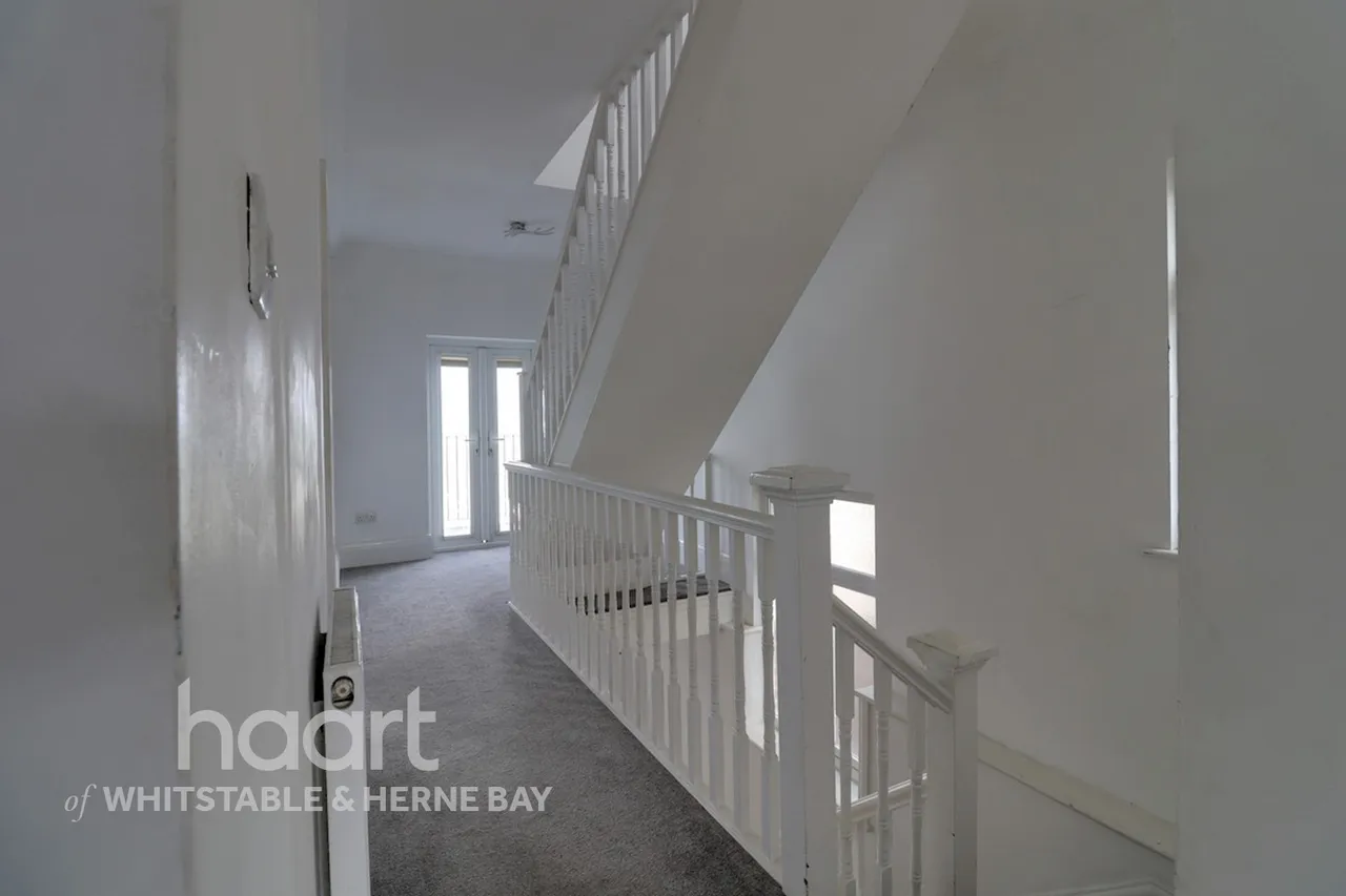 Western Esplanade, Herne Bay, CT6, photo 15