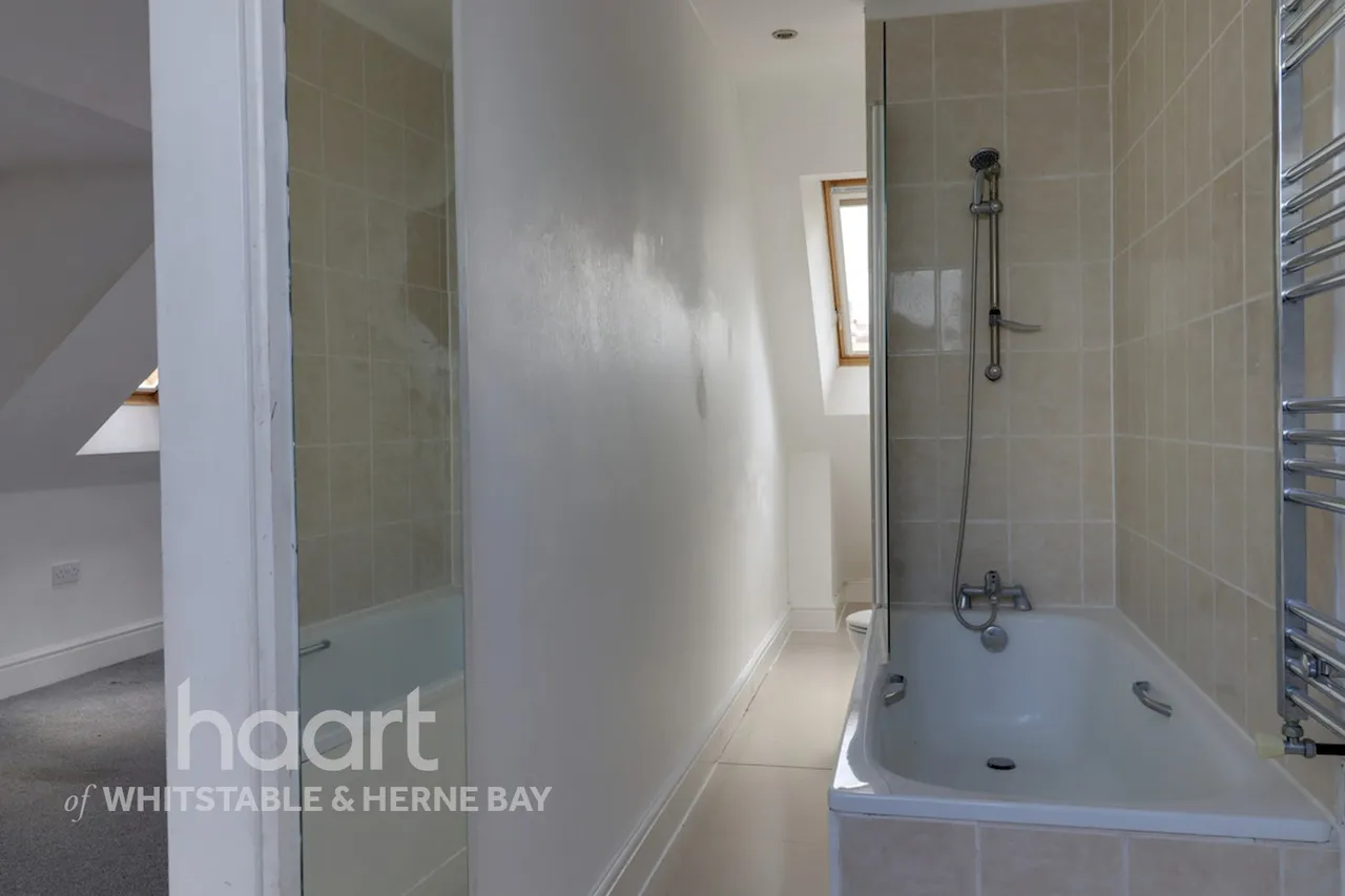 Western Esplanade, Herne Bay, CT6, photo 17
