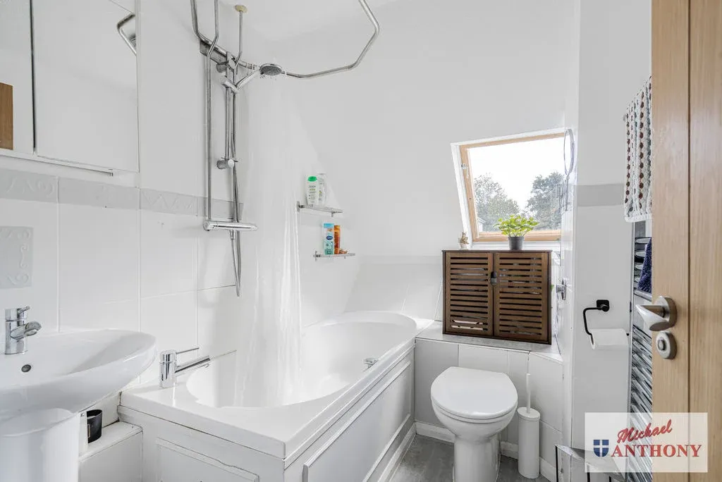 Butlers Grove, Great Linford, MK14, photo 7