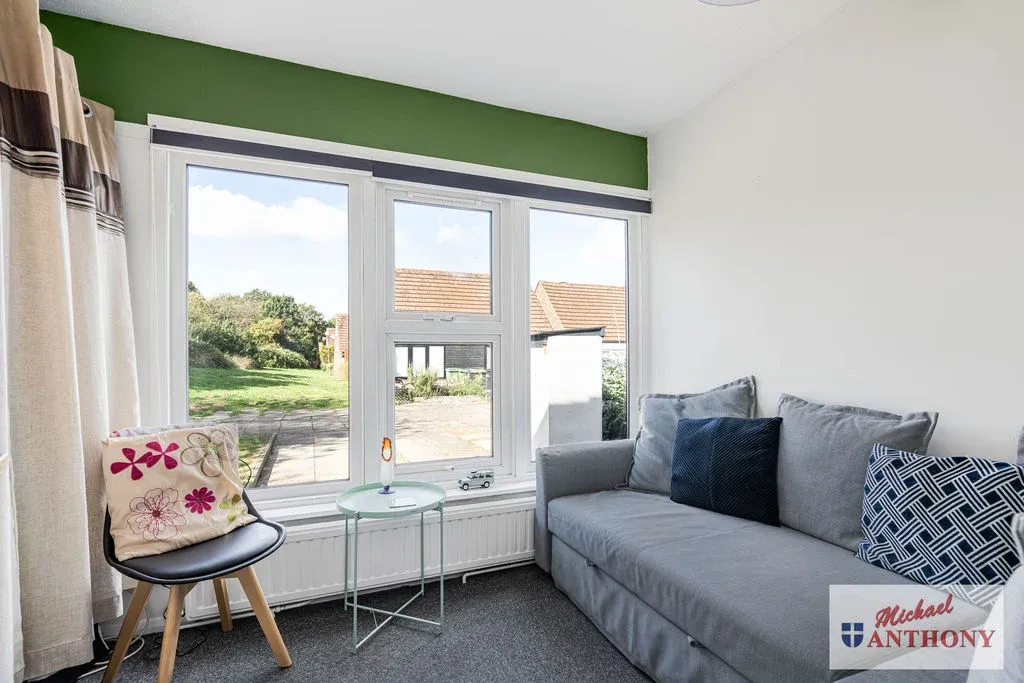 Butlers Grove, Great Linford, MK14, photo 10