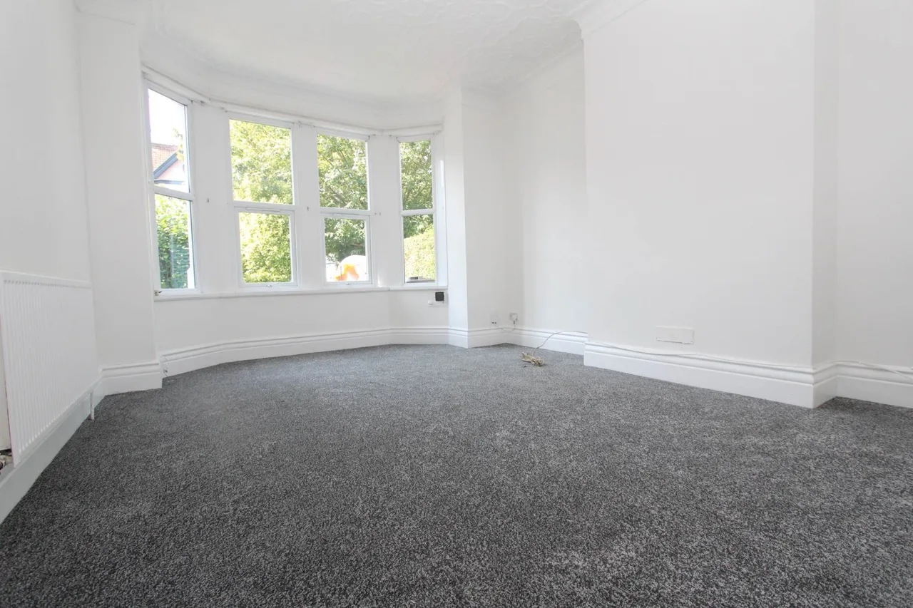 Plas Newydd, Southend On Sea, SS1 3AG, photo 2