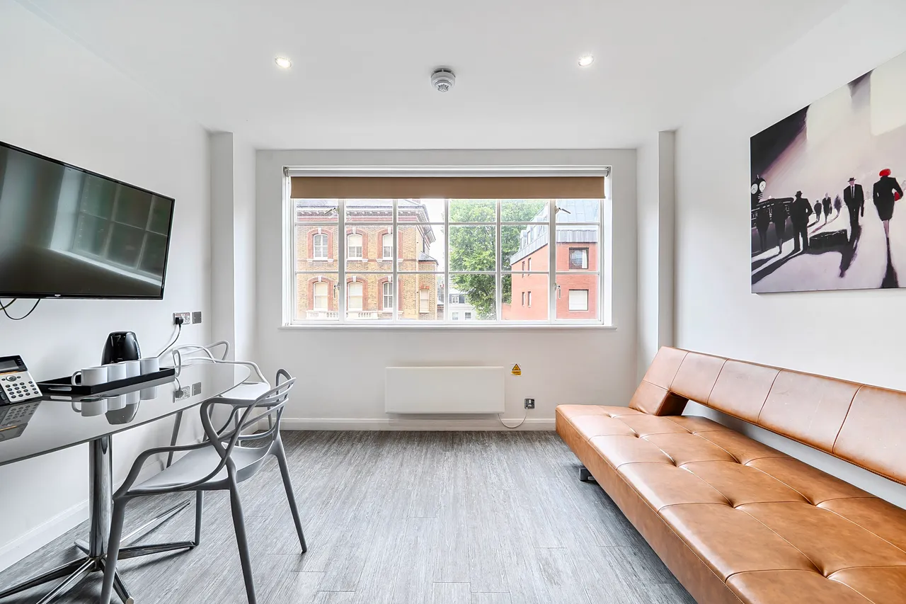 Flat 209, 2 Roland Gardens, London, photo 8