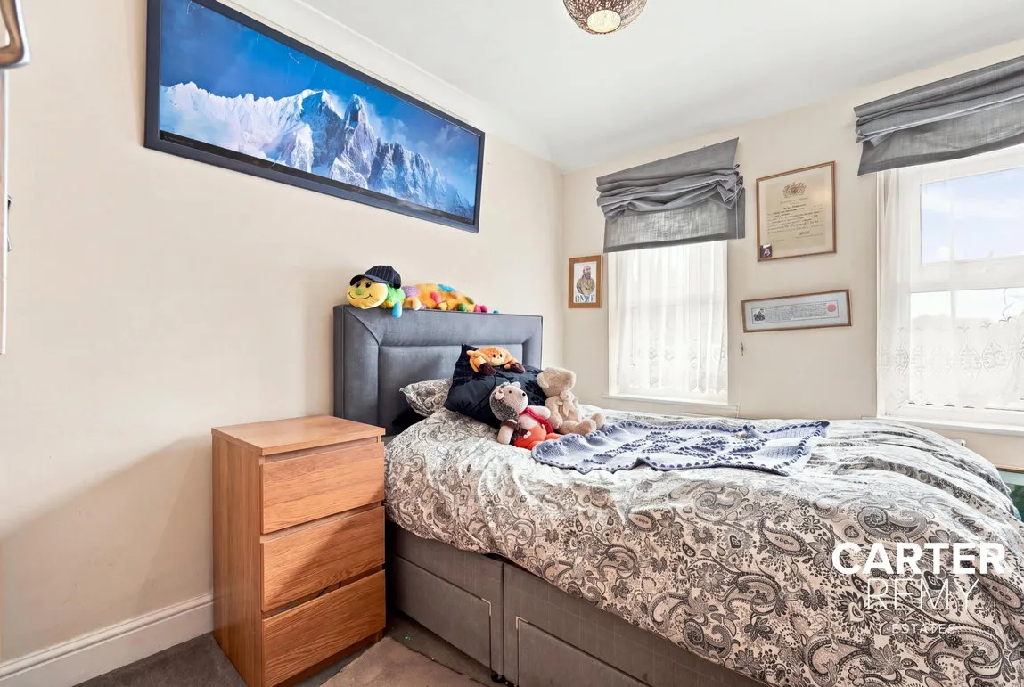 Southgate Road, Purfleet, RM19 1TJ, photo 9