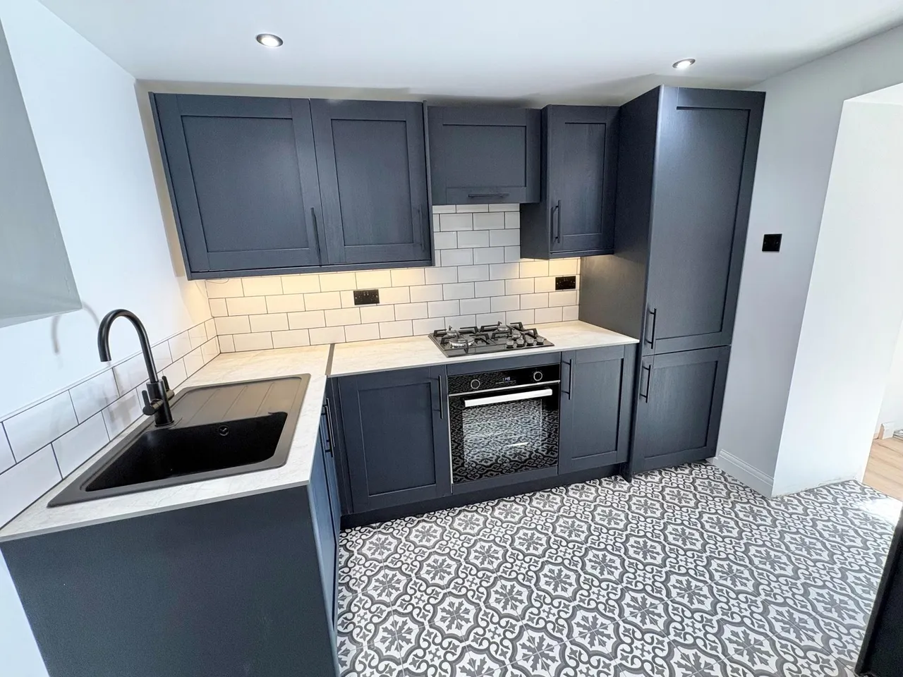 Priory Road, Lower Compton, PL3, photo 9
