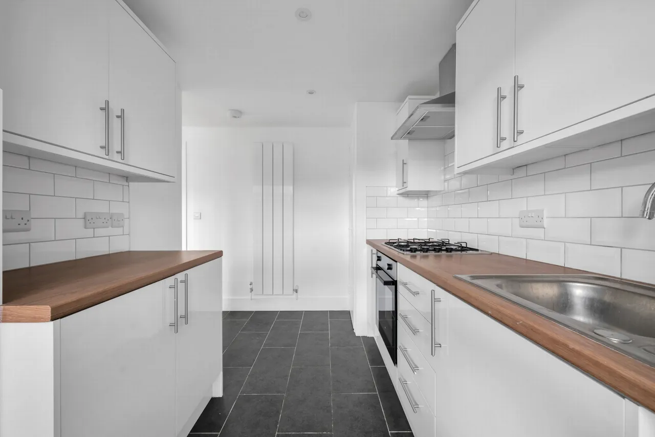 Strongbow Crescent, Eltham, SE9 1DR, photo 3