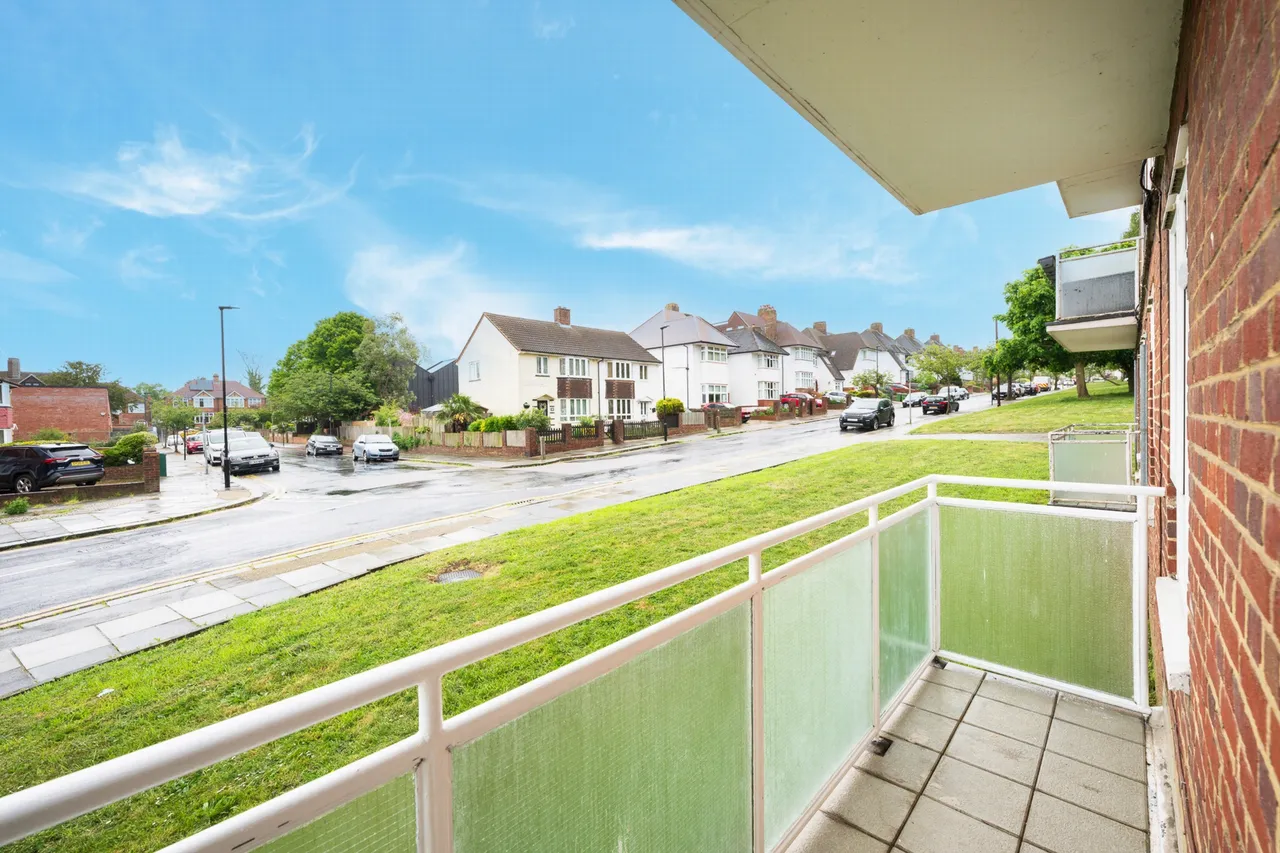 Strongbow Crescent, Eltham, SE9 1DR, photo 11