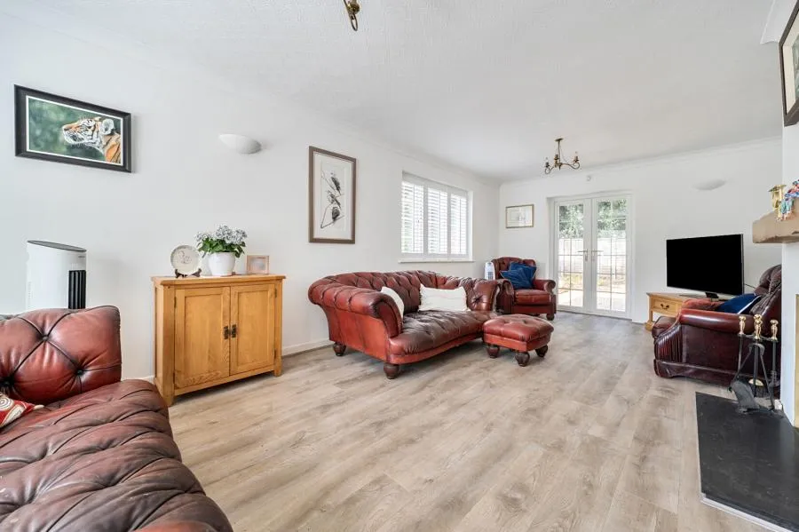 Regents Place, Sandhurst, GU47, photo 5