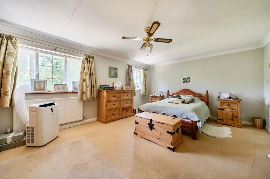 Regents Place, Sandhurst, GU47, photo 11