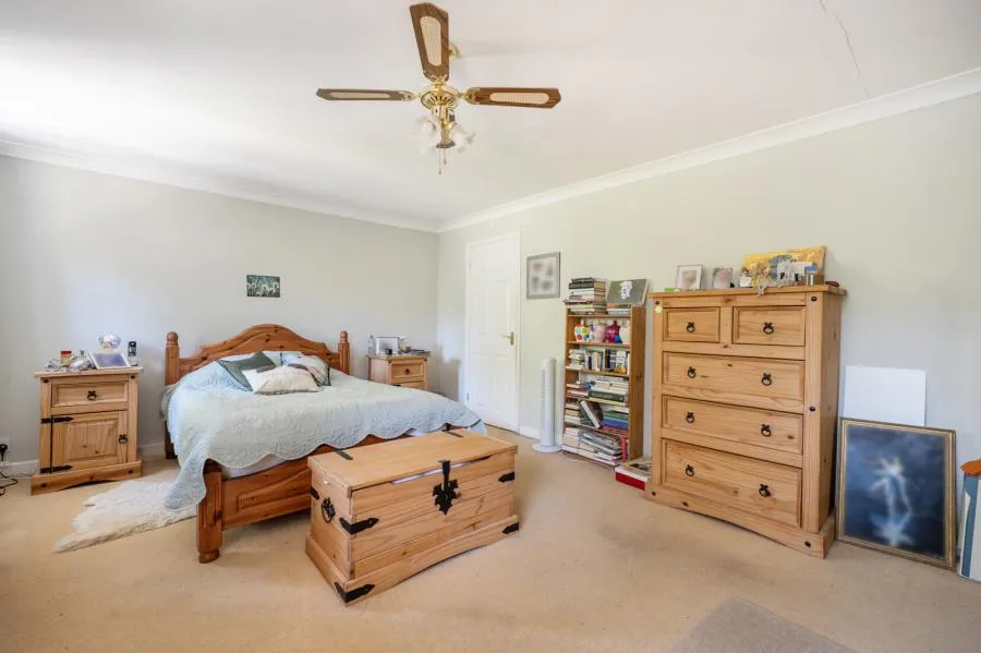 Regents Place, Sandhurst, GU47, photo 10
