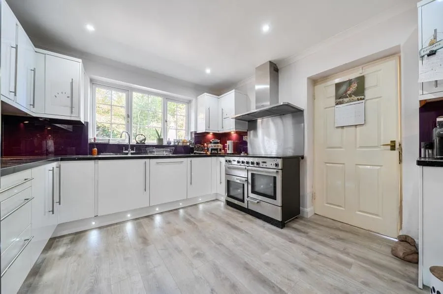 Regents Place, Sandhurst, GU47, photo 3