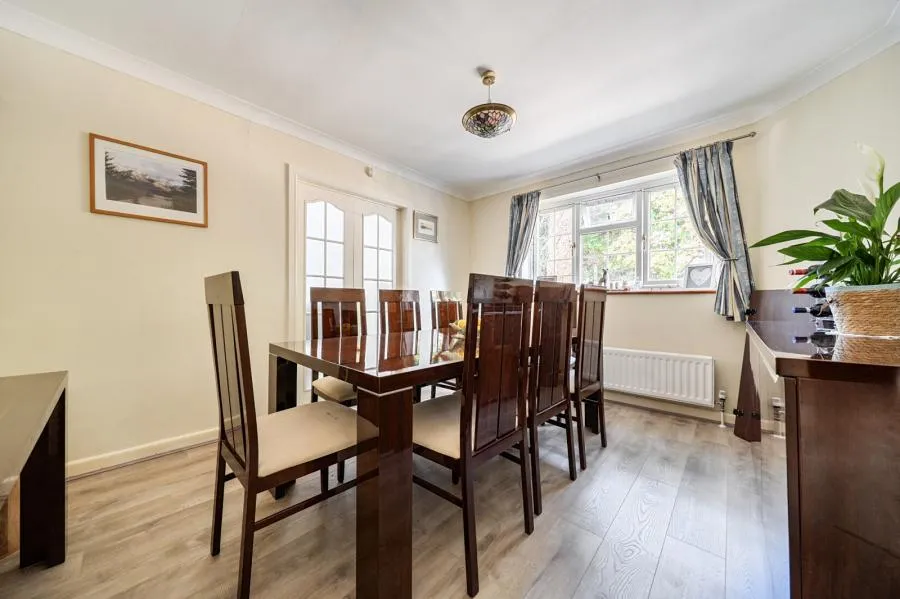 Regents Place, Sandhurst, GU47, photo 8