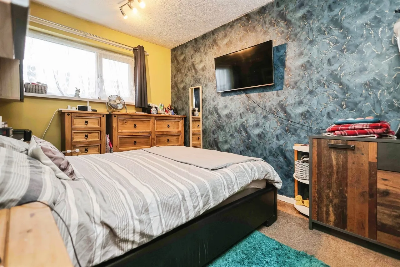 Holly Bush Walk, Cradley Heath, B64, photo 5