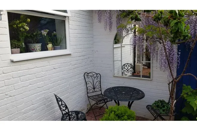Caesars Road, Newport, PO30, photo 9