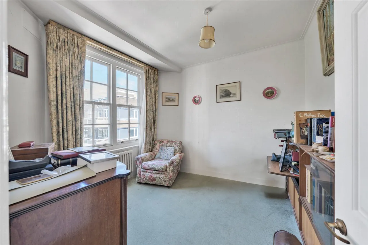 Garden Court, Garden Road, St John's Wood, London, NW8, photo 10