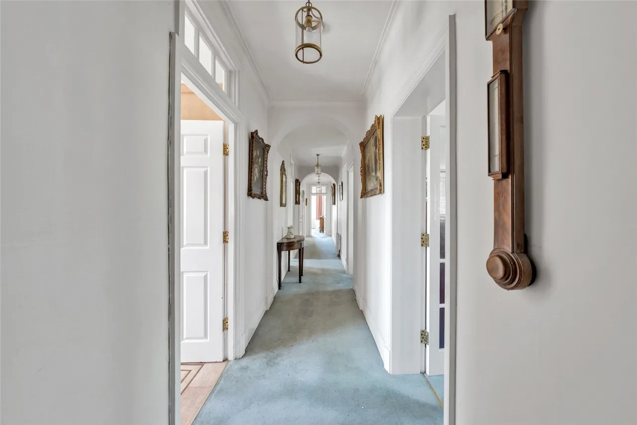 Garden Court, Garden Road, St John's Wood, London, NW8, photo 11