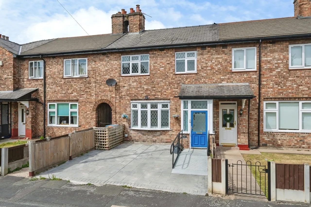 3 bed house for sale — Broadbent Avenue, WARRINGTON, Cheshire, WA4