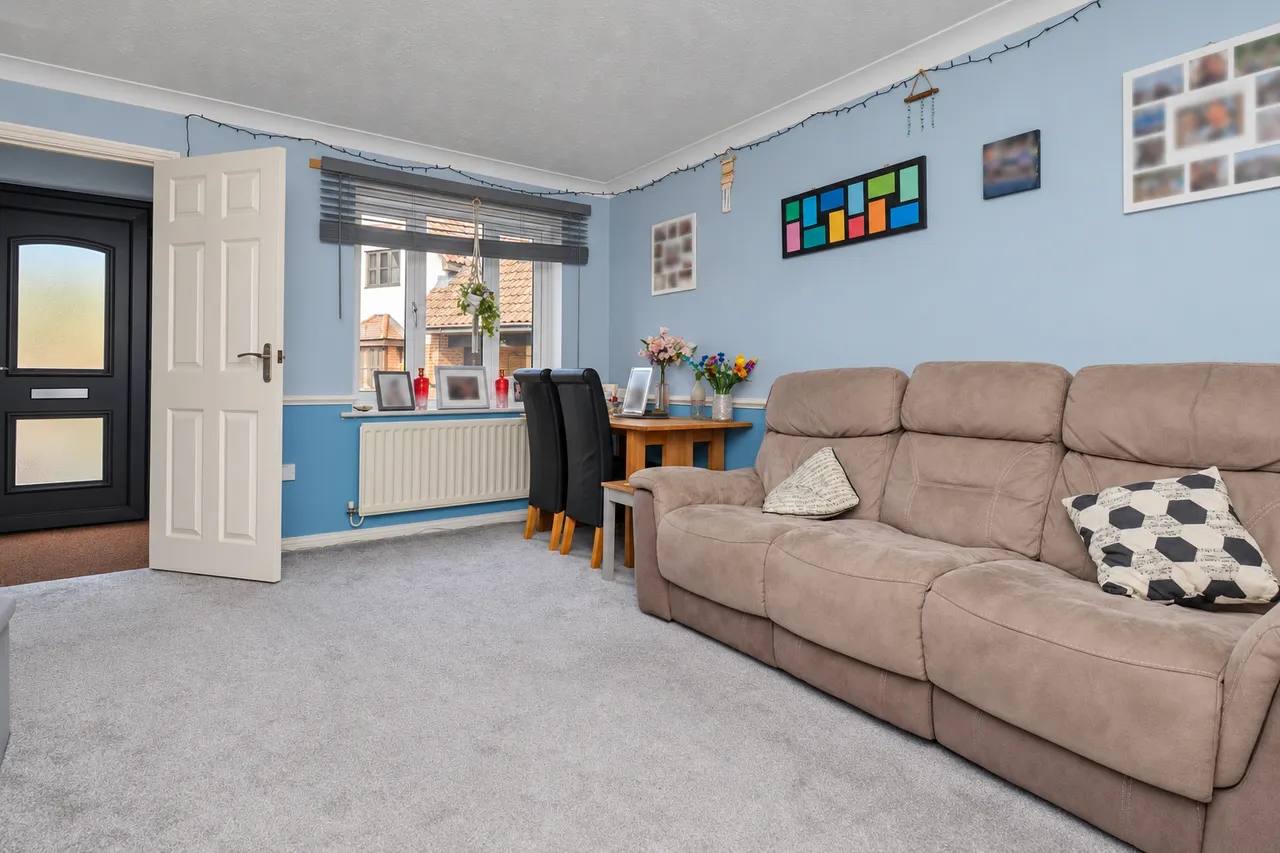 Almond Close, Ashford, TN25, photo 8