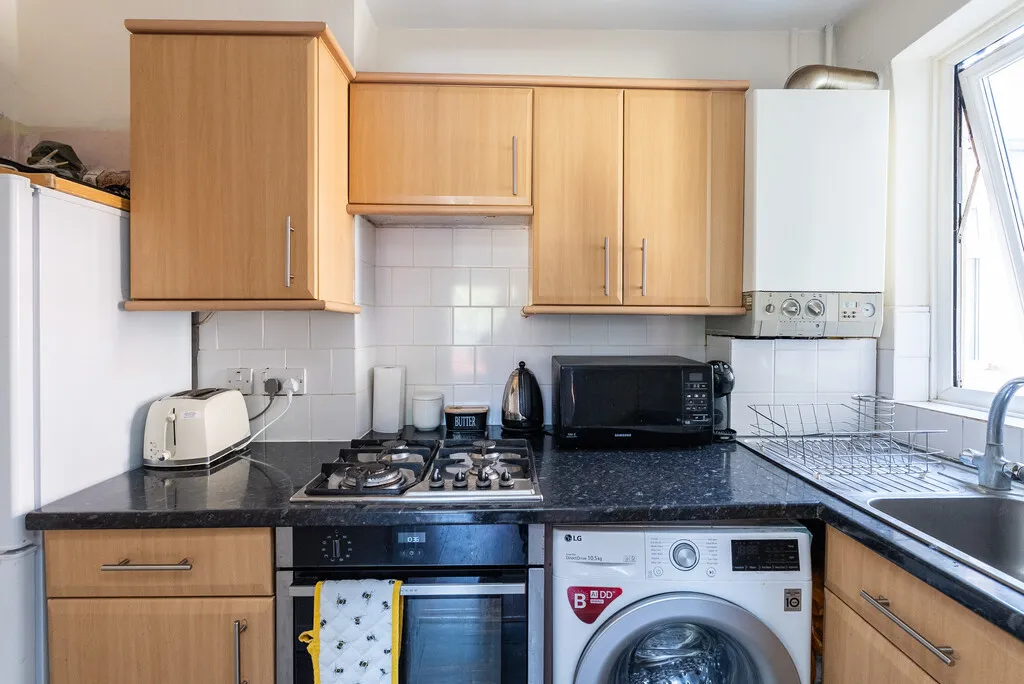 Hampstead Road, Dorking, RH4, photo 2