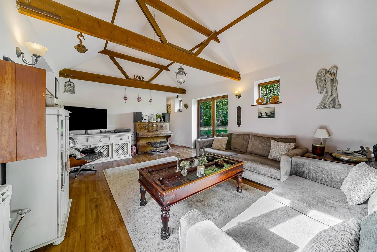 Lucks Lane, Paddock Wood, TN12, photo 19