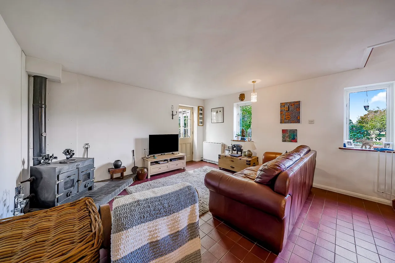 Lucks Lane, Paddock Wood, TN12, photo 17