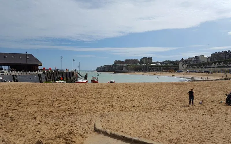 Queens Road, Broadstairs, Kent, CT10 1NU, photo 47