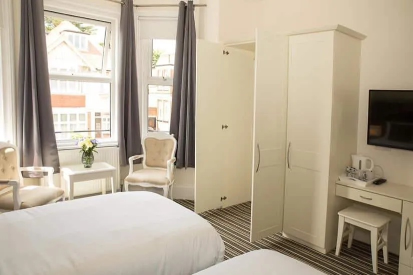 Queens Road, Broadstairs, Kent, CT10 1NU, photo 24