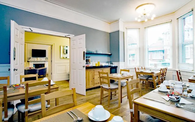 Queens Road, Broadstairs, Kent, CT10 1NU, photo 5