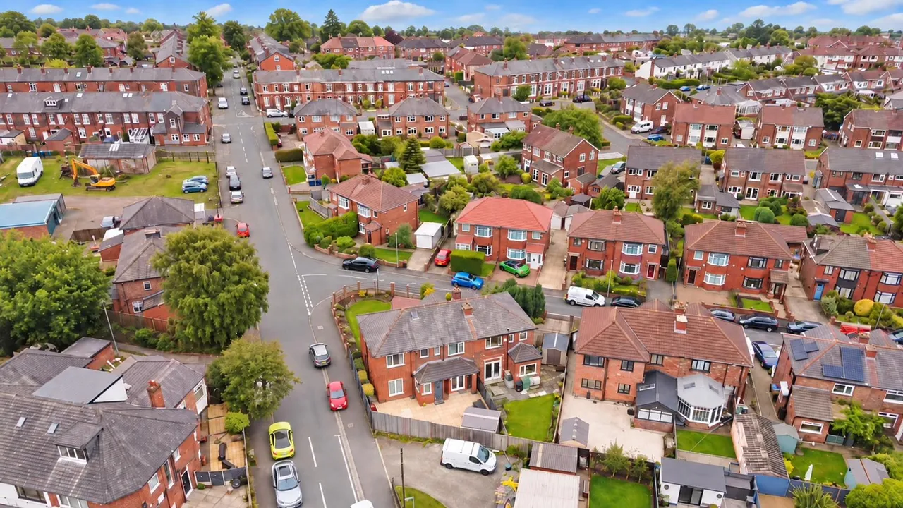 Hillside Avenue, Whitefield, M45, photo 38