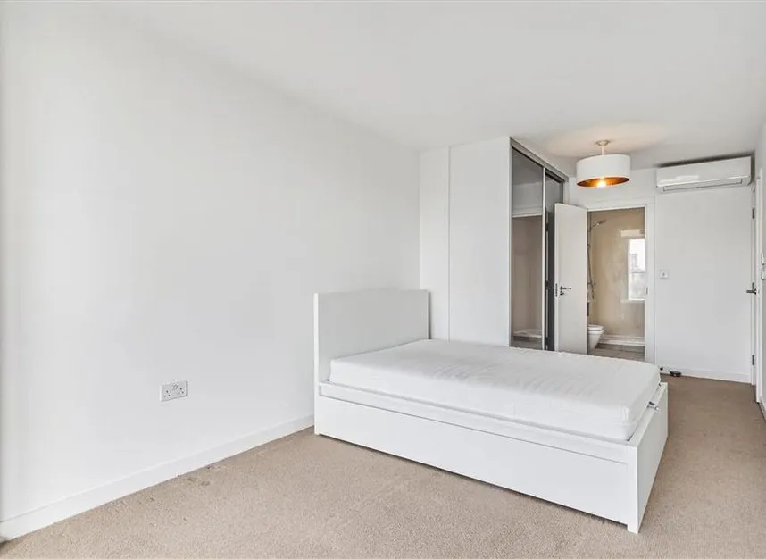 The Highway, Wapping, E1W, photo 10