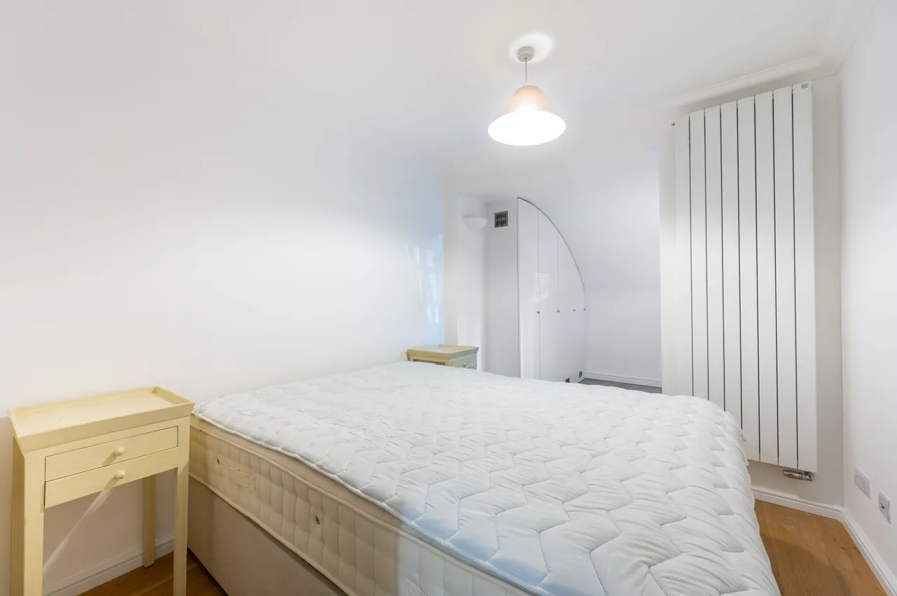 Flat 2, 63-64 Leinster Square, London, photo 8