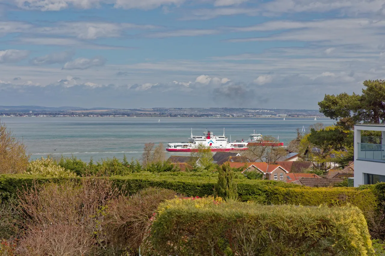 4 bed house for sale, Cowes, PO31