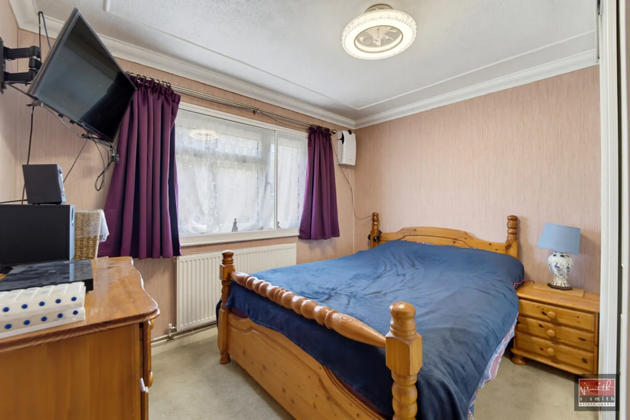 Hithermoor Road, Staines-upon-Thames, TW19, photo 11