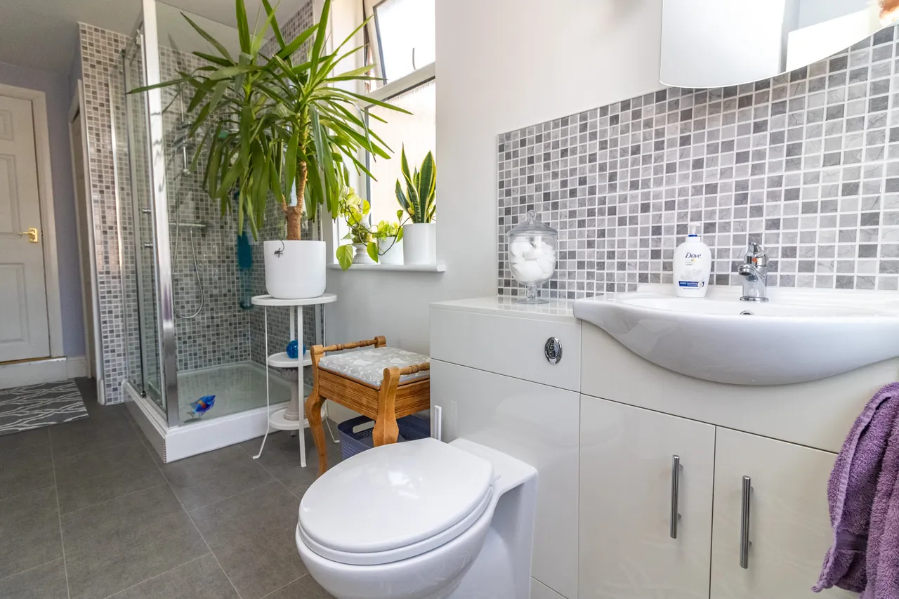 Mountcastle Road, Leicester, Leicester, LE3 2BX, photo 16