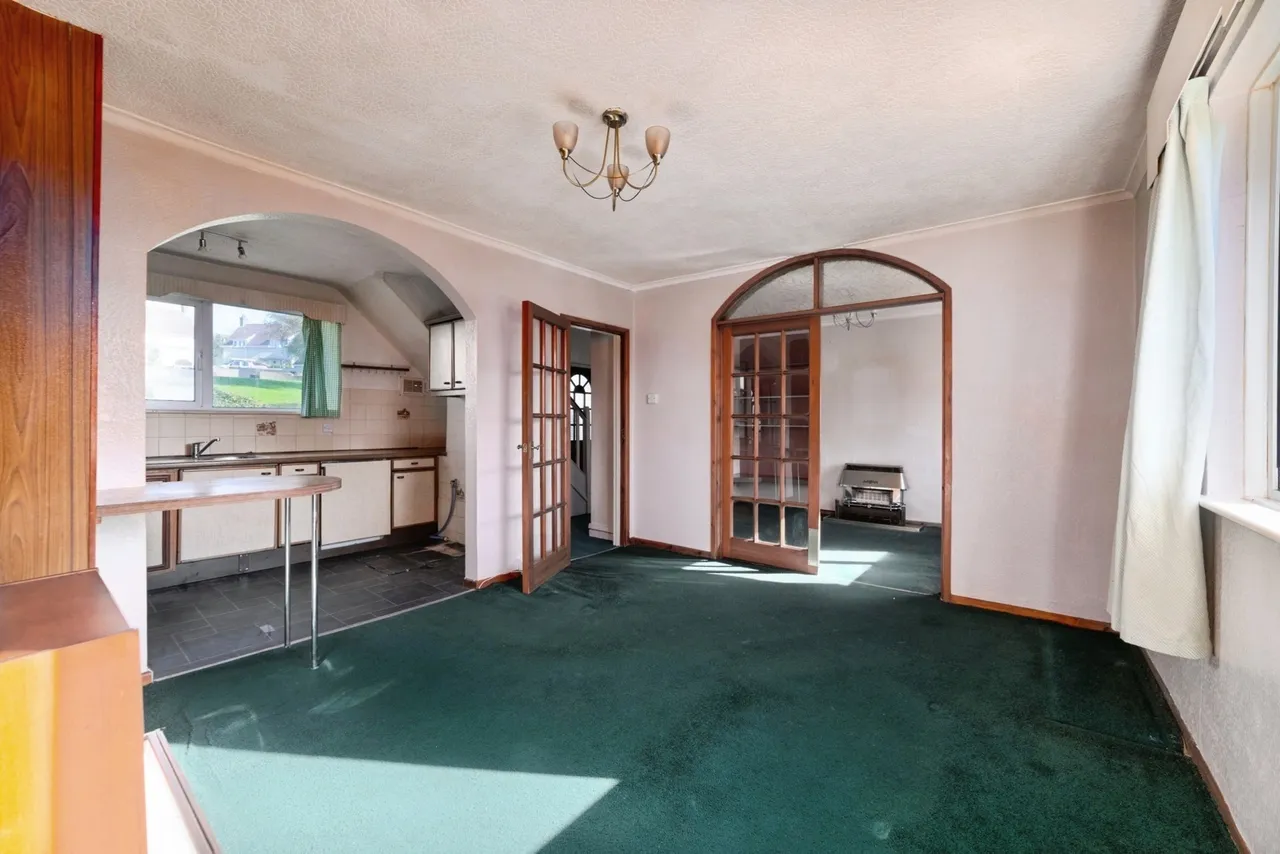 The Glebe, Tenby, SA70, photo 4