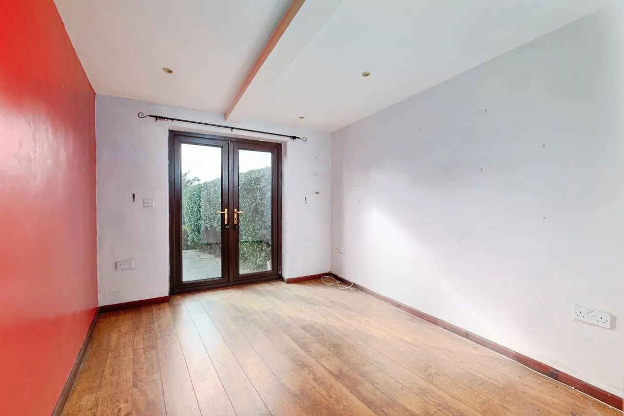 The Glebe, Tenby, SA70, photo 10