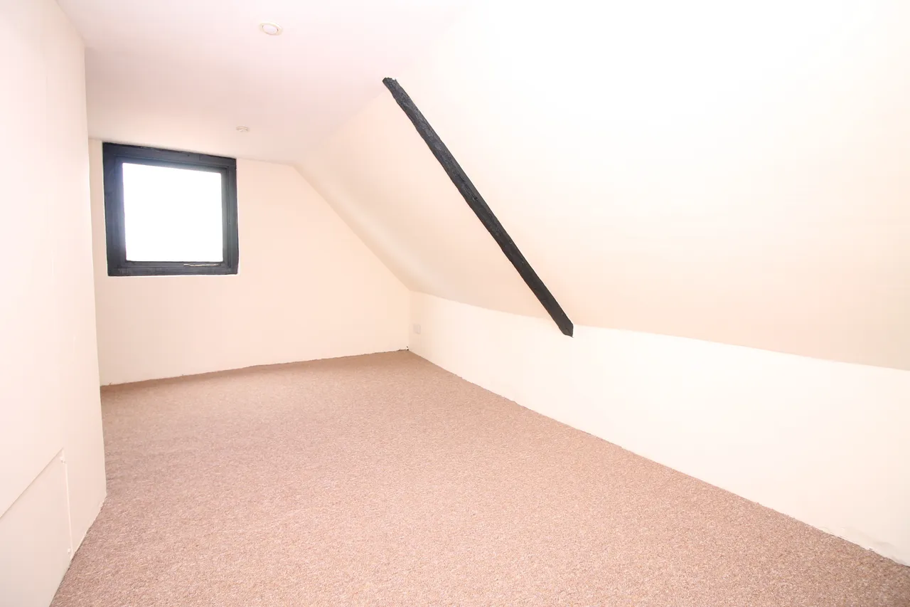 Central Chichester, PO19, photo 9