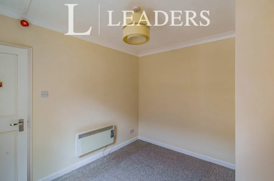 Canada Grove, Bognor Regis, PO21, photo 6