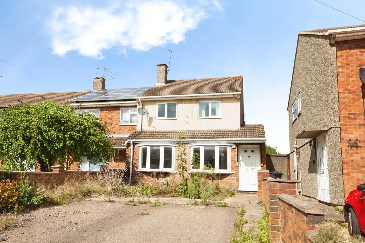 3 bed house for sale — Twickenham Road, LEICESTER