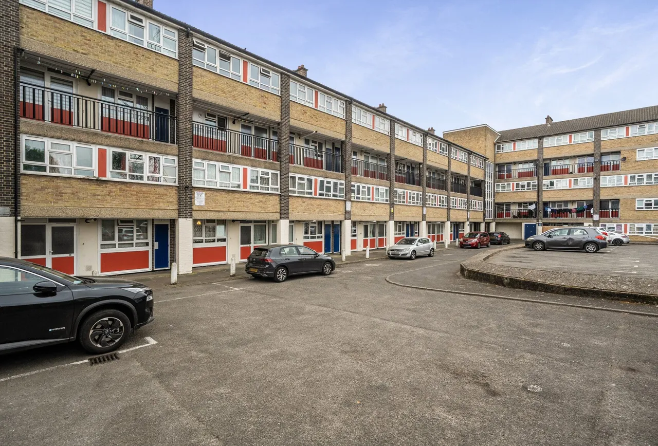 London Road, Mitcham, CR4 4BH, photo 14
