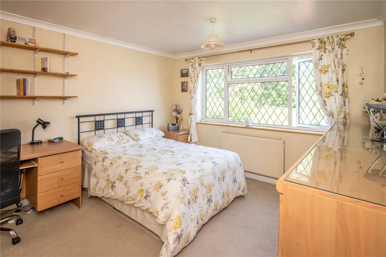 Wildmoor Lane, Catshill, Bromsgrove, Worcestershire, B61 0PA, photo 14